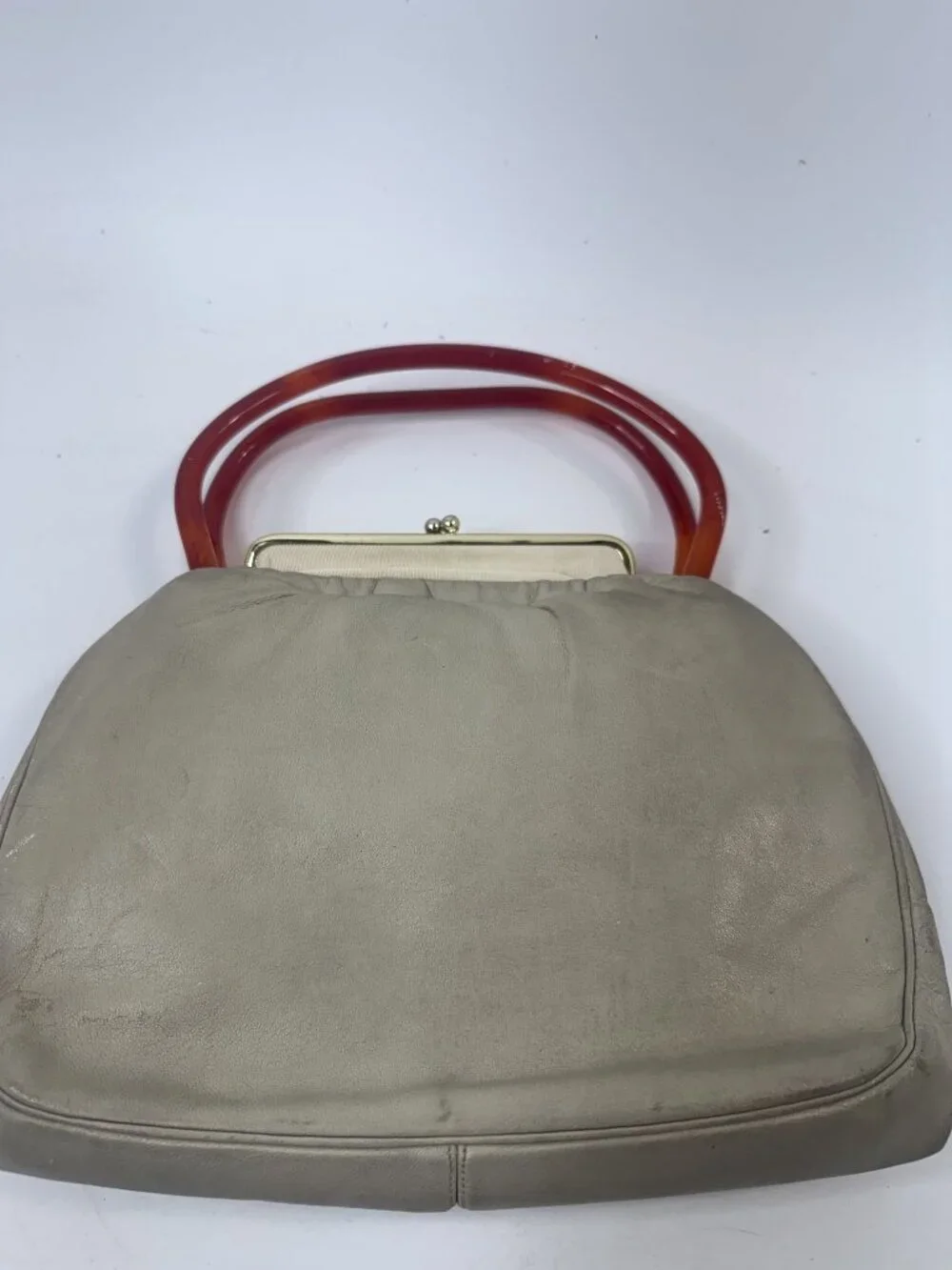 Vintage Beige Leather Handbag With Red Lucite Handles & Gold Clasp Closure